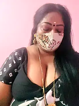 Snapshot of maniisha chatting on February 8, 2025, 5:29 pm maniisha online show from February 8, 2025, 5:29 pm