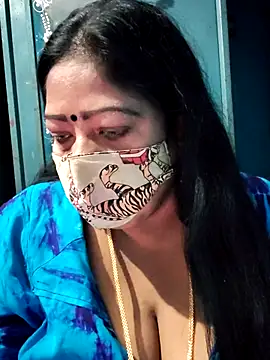 Snapshot of maniisha chatting on February 4, 2026, 5:35 am maniisha online show from February 4, 2026, 5:35 am