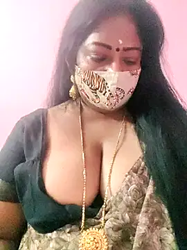 Snapshot of maniisha chatting on February 16, 2025, 9:49 pm maniisha online show from February 16, 2025, 9:49 pm