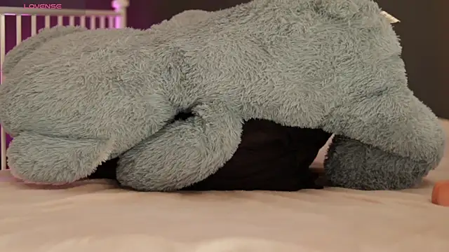 Snapshot of MissLilaa chatting on January 15, 2025, 12:25 pm MissLilaa online show from January 15, 2025, 12:25 pm