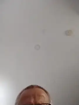 geilerschwanz64 online show from October 27, 2025, 2:23 am