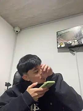 nico 18x online show from March 15, 2025, 2:14 am