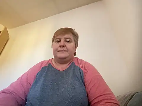 Limonka-Fire online show from February 18, 2025, 3:31 pm