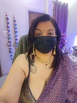 Snapshot of Archi-07 chatting on February 9, 2026, 10:24 am Archi-07 online show from February 9, 2026, 10:24 am