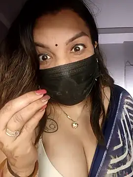 Snapshot of Archi-07 chatting on January 15, 2026, 6:33 pm Archi-07 online show from January 15, 2026, 6:33 pm