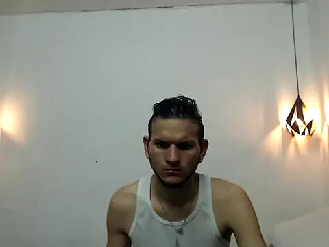 Snapshot of Latin_Boy24 chatting on September 18, 2025, 5:27 pm Latin Boy24 online show from September 18, 2025, 5:27 pm