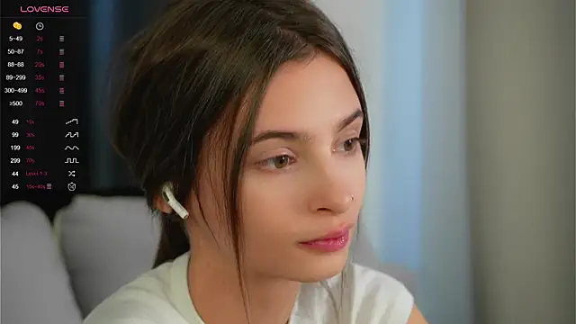 EvaLung777 online show from September 26, 2025, 9:05 am