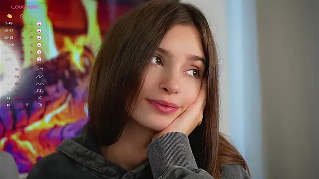 EvaLung777 online show from October 11, 2025, 9:10 am