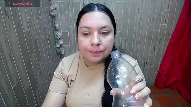 solyeria online show from January 13, 2026, 1:20 am