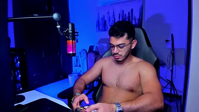 BrunoD31 online show from December 1, 2025, 12:28 pm