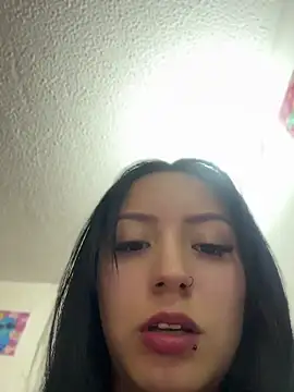 Snapshot of missycanoo chatting on July 2, 2026, 1:06 am missycanoo online show from July 2, 2026, 1:06 am