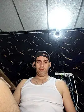 CRISTHIAN GREY01 online show from February 10, 2026, 12:48 pm