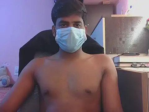 Snapshot of KissesBoyAD chatting on January 6, 2026, 5:28 pm KissesBoyAD online show from January 6, 2026, 5:28 pm