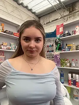 imlindapink online show from March 9, 2026, 4:54 pm