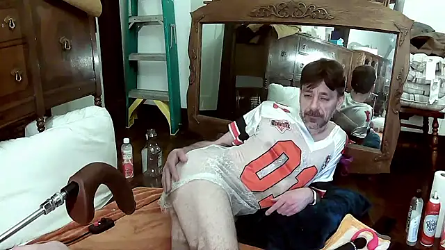 MaxJr8008 online show from January 15, 2026, 10:29 am