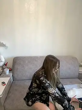 Snapshot of MollyOrgazm chatting on February 16, 2025, 9:15 am MollyOrgazm online show from February 16, 2025, 9:15 am