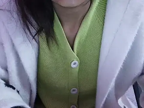 Hot mahak05 online show from December 15, 2024, 7:46 am