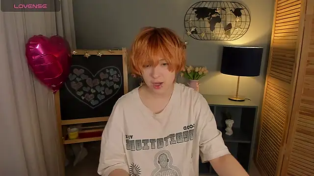 fiamoory online show from February 23, 2025, 1:35 am