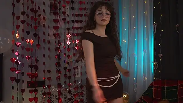 Snapshot of FlairEdgin chatting on February 19, 2026, 7:11 pm FlairEdgin online show from February 19, 2026, 7:11 pm