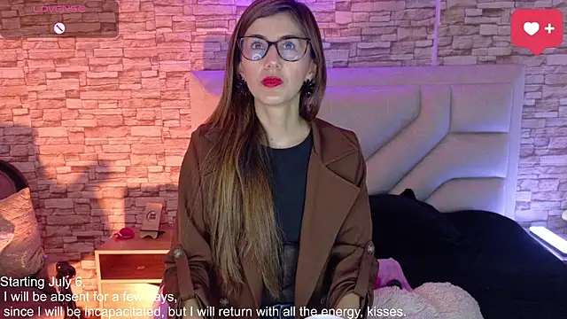  jade white  online show from June 9, 2026, 1:45 pm