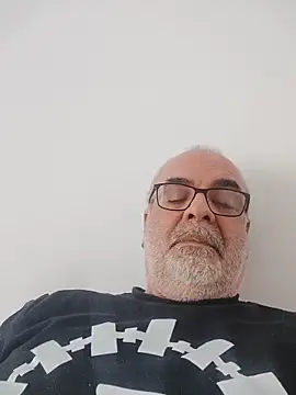 Satiro Sevilla online show from March 23, 2026, 3:12 pm