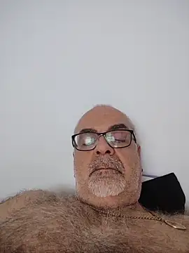 Snapshot of Satiro_Sevilla chatting on May 9, 2026, 10:35 pm Satiro Sevilla online show from May 9, 2026, 10:35 pm