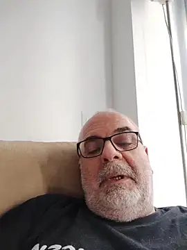 Satiro Sevilla online show from March 10, 2026, 5:28 pm