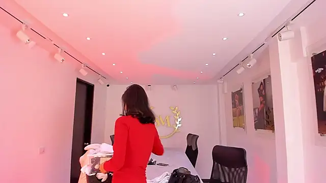 NairobiLee online show from November 20, 2025, 9:54 am