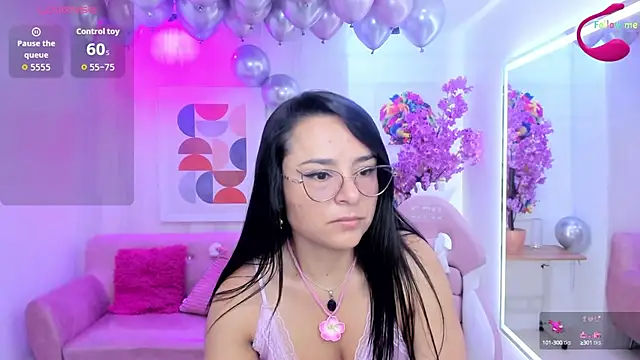 Tiara rr online show from September 12, 2025, 7:24 pm