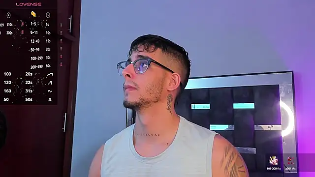 Snapshot of iamcamiloo_ chatting on March 4, 2025, 1:34 am iamcamiloo online show from March 4, 2025, 1:34 am