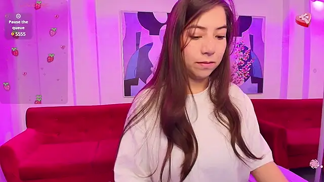 Ema louis  online show from March 2, 2025, 12:03 pm