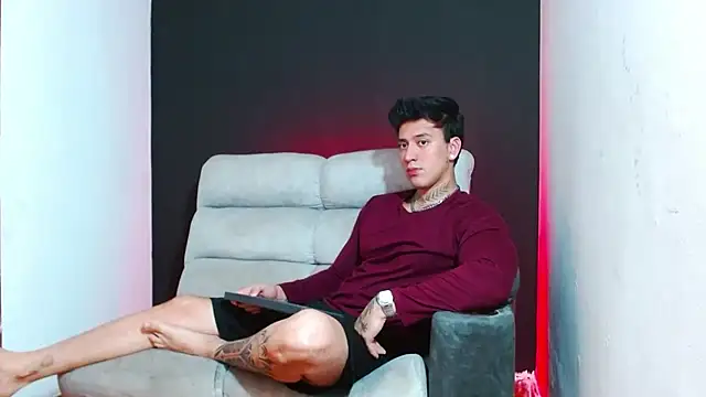 Snapshot of JUSTIN_FULLER1 chatting on February 9, 2026, 10:52 pm JUSTIN FULLER1 online show from February 9, 2026, 10:52 pm