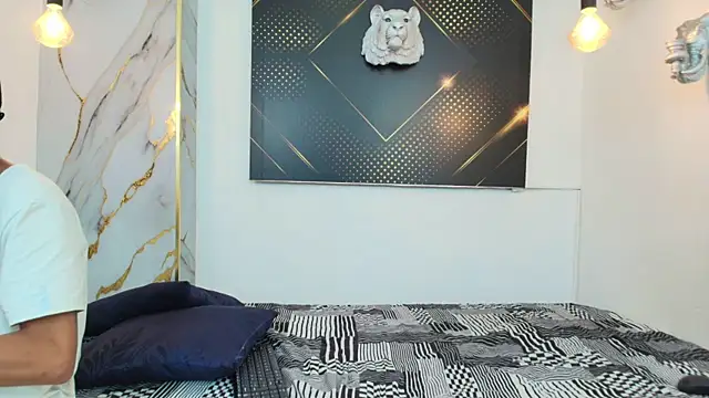 Snapshot of JordanAndAndrew chatting on September 30, 2025, 8:48 pm JordanAndAndrew online show from September 30, 2025, 8:48 pm