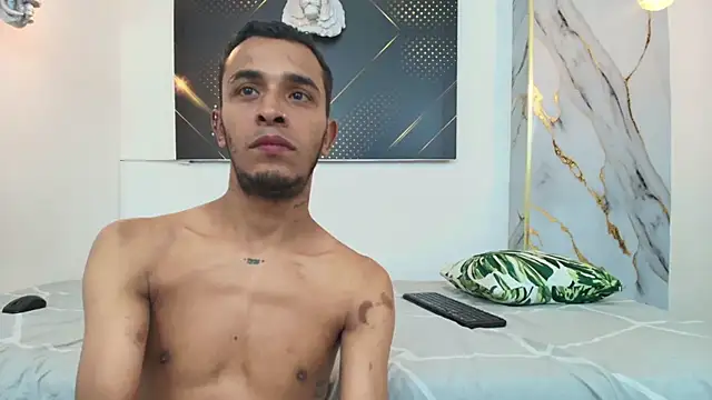 Snapshot of JordanAndAndrew chatting on November 21, 2025, 7:24 pm JordanAndAndrew online show from November 21, 2025, 7:24 pm