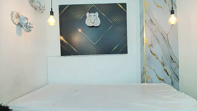 Snapshot of JordanAndAndrew chatting on October 23, 2025, 7:56 pm JordanAndAndrew online show from October 23, 2025, 7:56 pm