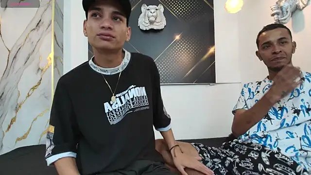 Snapshot of JordanAndAndrew chatting on October 13, 2025, 8:21 pm JordanAndAndrew online show from October 13, 2025, 8:21 pm