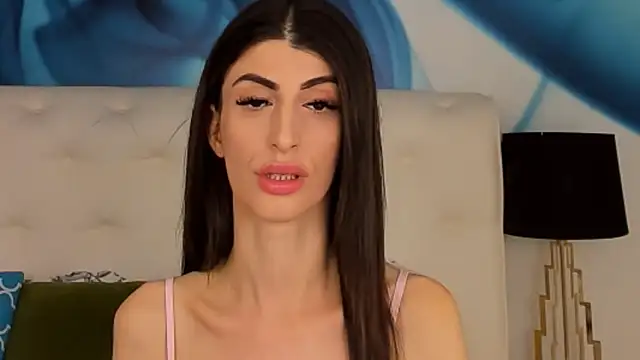 SkinnyDolly online show from March 12, 2025, 9:03 pm