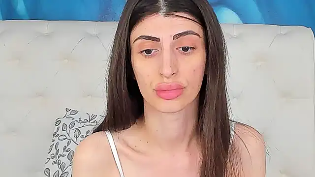 SkinnyDolly online show from May 28, 2026, 2:30 am