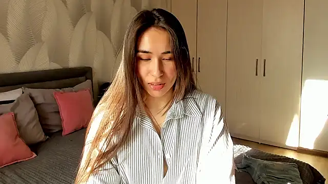 Bambiii bby online show from March 30, 2026, 2:13 am