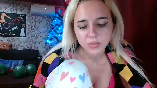 Snapshot of Puregirlaa chatting on January 15, 2025, 6:50 pm Puregirlaa online show from January 15, 2025, 6:50 pm