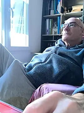 bogland33 online show from January 11, 2026, 2:46 pm