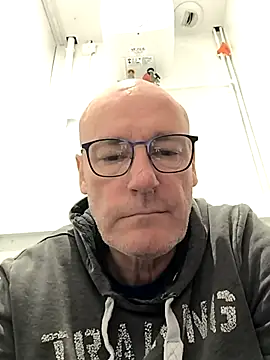 bogland33 online show from October 1, 2025, 11:14 am