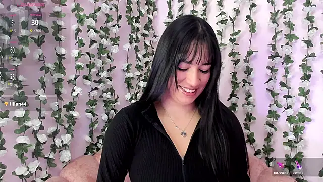 Sara Kurt online show from September 22, 2025, 1:50 pm