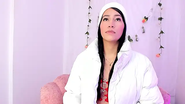 Sara Kurt online show from February 25, 2025, 11:21 am