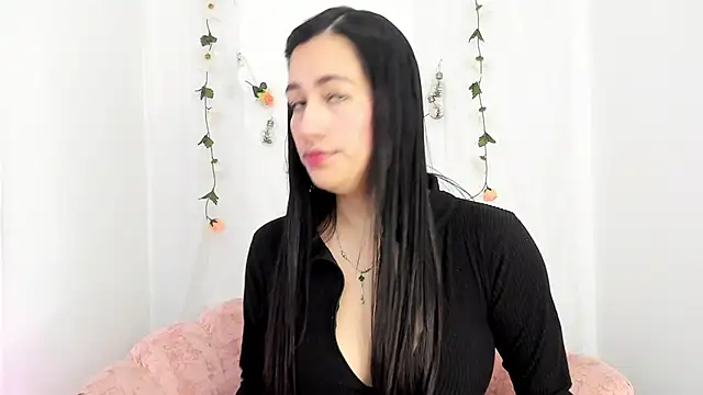 Sara Kurt online show from March 2, 2025, 12:03 pm