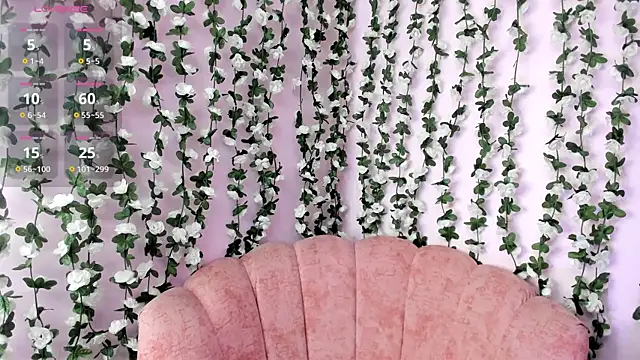 Sara Kurt online show from September 9, 2025, 1:53 pm