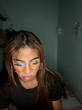 Snapshot of alejandrasxx chatting on September 19, 2025, 3:54 am alejandrasxx online show from September 19, 2025, 3:54 am