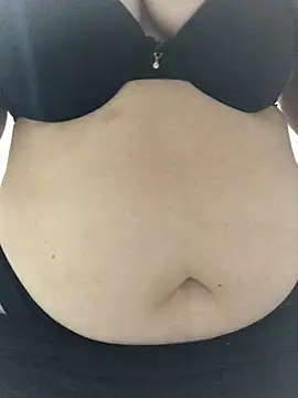 ahross online show from March 23, 2026, 10:20 pm