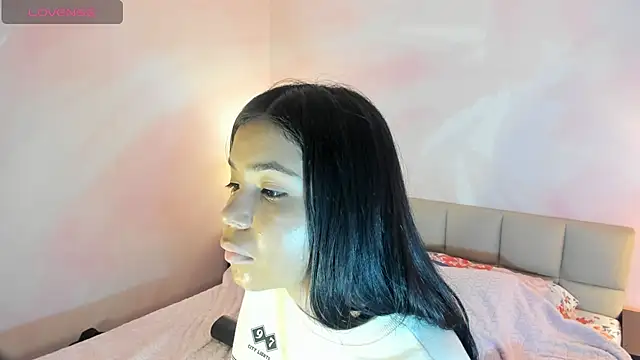 Snapshot of AuroraFiore chatting on March 15, 2025, 7:48 pm AuroraFiore online show from March 15, 2025, 7:48 pm