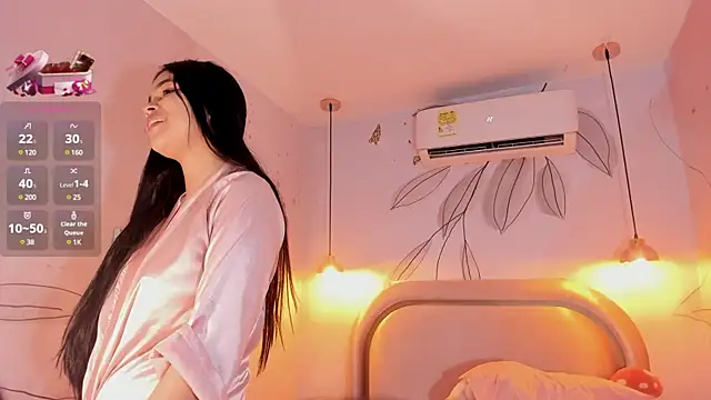 Snapshot of AuroraFiore chatting on March 12, 2025, 10:39 pm AuroraFiore online show from March 12, 2025, 10:39 pm